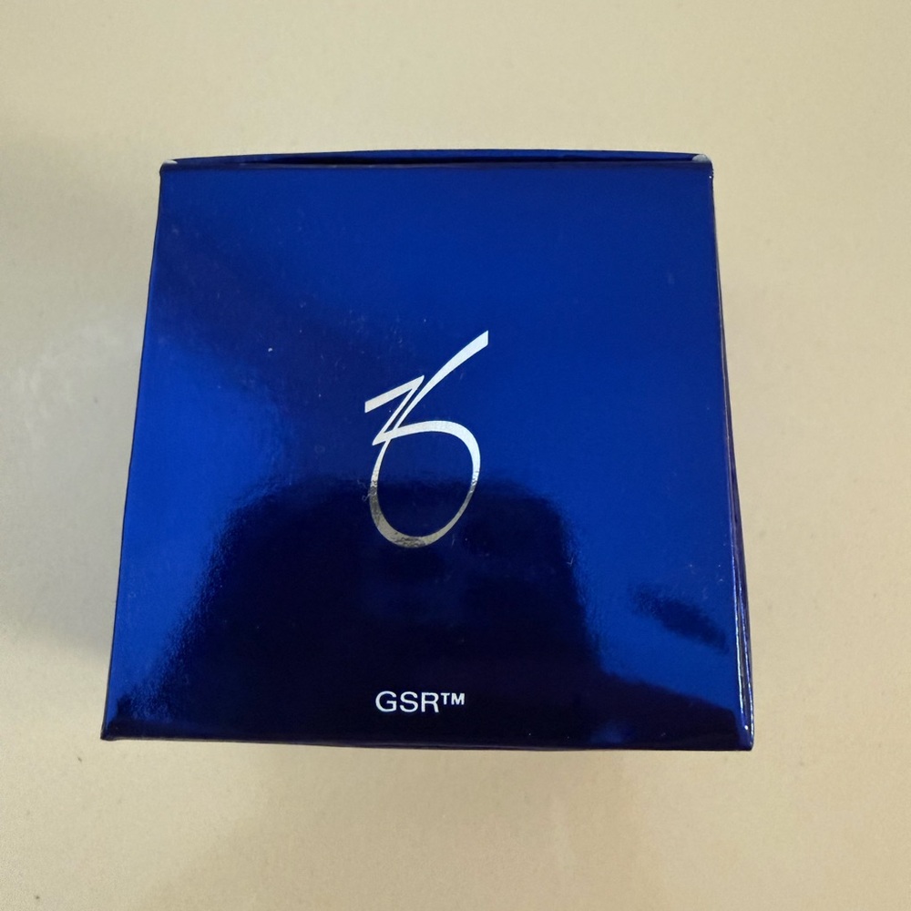 ZO Skin Health Exfoliating Polish - Picture 4 of 4